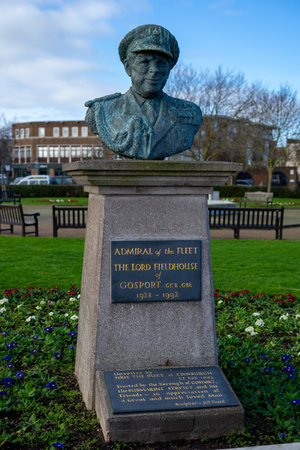 01/29/2020 Gosport, Hampshire, UK A statue of Admiral of the fleet Lord John Fieldhouse in Gosport Hampshireのeditorial素材