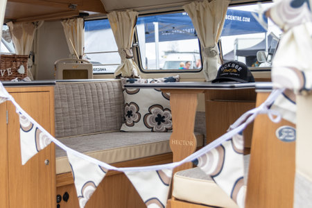 08/04/2019 Portsmouth, Hampshire, UK The interior of a vintage VW or Volkswagen camper vanのeditorial素材