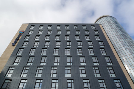 09/29/2020 Portsmouth, Hampshire, UK Looking up at the exterior of A new Travelodge hotel blockのeditorial素材