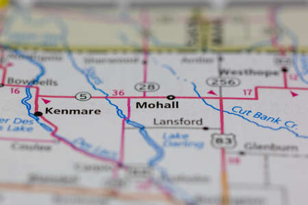 06-10-2021 Portsmouth, Hampshire, UK, Mohall North Dakota USA shown of a Road map or Geography mapのeditorial素材