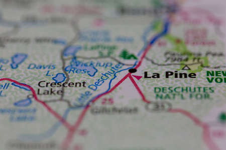 06-28-2021 Portsmouth, Hampshire, UK, La Pine Oregon USA shown on a Geography map or road mapのeditorial素材