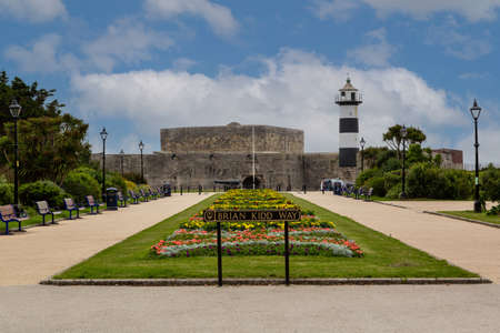 07-07-2021 Portsmouth, Hampshire, UK Brian Kidd way in southsea, Portsmouth with summer flowers in front of southsea castleのeditorial素材