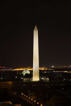The Washingotn and Jefferson monuments as seen from a Washington, DC rooftop.のeditorial素材