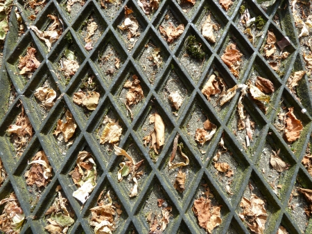 Diamond pattern on a rubber door mat