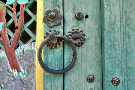 Detail of korean traditional wooden doorの写真素材
