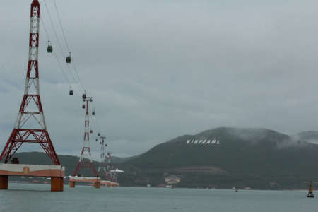 The cable car to the island Vinpearlの写真素材