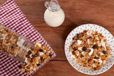 Healthy Food - Food For Breakfast; Tasty And Nutritious Organic Granola