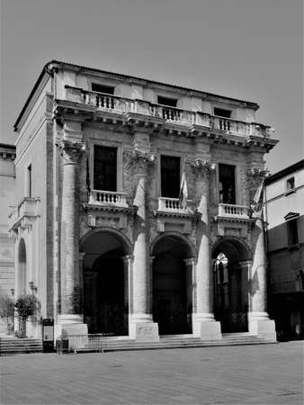 The Palladian Loggia del Capitaniato in Piazza dei Signori, Vicenzaの写真素材