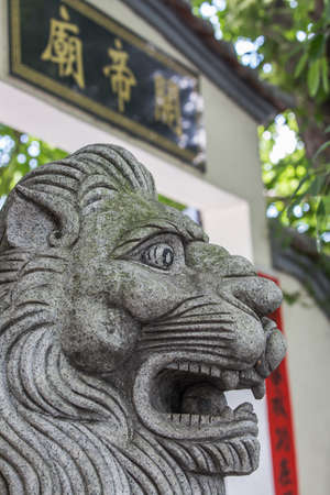 stone Lion, in front of Guan Yu Temple, nantou shenzhenのeditorial素材