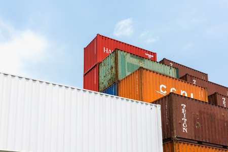 Containerのeditorial素材