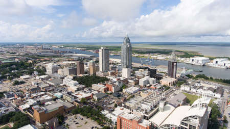 Aerial view of downtown Mobile, Alabama riversideのeditorial素材