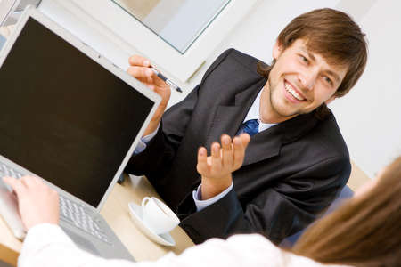 Young businessman having a conversation
の写真素材