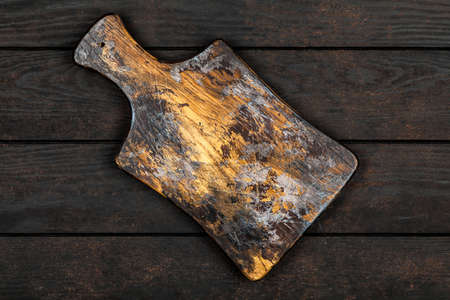 Old cutting boardの写真素材