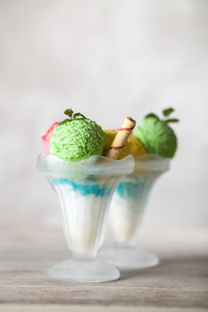 Ice cream vase