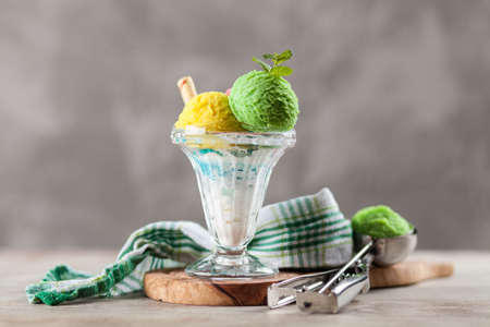 Ice cream vaseの写真素材