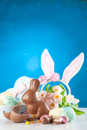 Easter chocolate bunny and eggsの写真素材