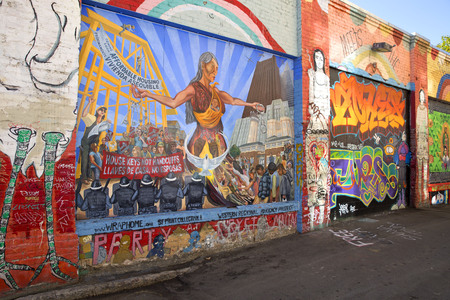 Mission district murals in San Franciscoのeditorial素材