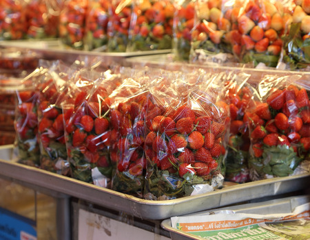 fresh strawberries in the marketの写真素材