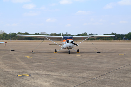 Nakhon Ratchasima - JAN 10: airplane show on children's Day at Korat Wing 1 Royal Thai Airforce Base located in Thailand, January 10, 2015, Nakhon Ratchasima, Thailandのeditorial素材