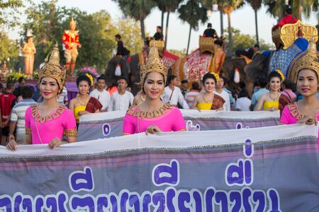 SUKHOTHAI, THAILAND-NOV 25: Loy Krathong festival in Sukhothai.People parade in Loy Krathong festival on November 25,2015 in Sukhothai, Thailandのeditorial素材