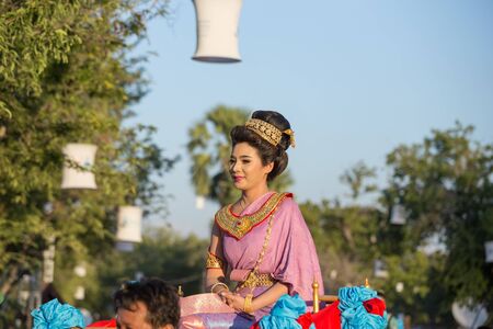 SUKHOTHAI, THAILAND-NOV 25: Loy Krathong festival in Sukhothai.People parade in Loy Krathong festival on November 25,2015 in Sukhothai, Thailandのeditorial素材