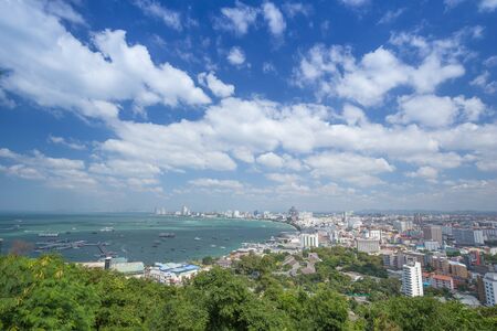 PATTAYA, THAILAND - NOV 29 : The building and skyscrapers in day time on November 29, 2015 in Pattaya,Thailand.Pattaya city is famous about sea sport and night life entertainment.のeditorial素材