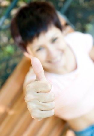 girl with thumb?» upの写真素材