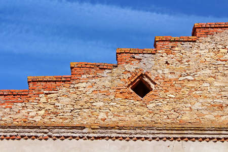 Wall of Medzhybizh castle, Ukraine. Medzhybizh Castle, built as a bulwark against Ottoman expansion in the 1540s, became one of the strongest fortresses of the Crown of the Kingdom of Poland in Podolia. It is situated at the confluence of the Southern Bugのeditorial素材