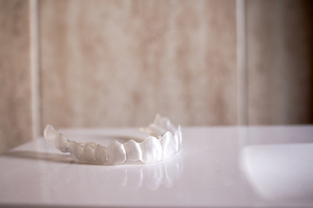 Invisible orthodontics reflected on the surface