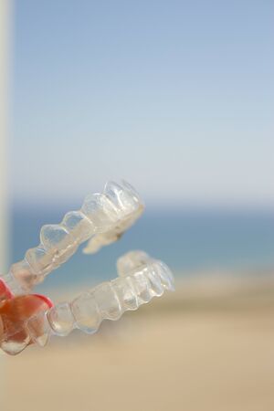 Teeth splint for correction of dental position