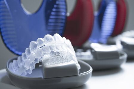 Blue and red boxes with invisible braces placed online