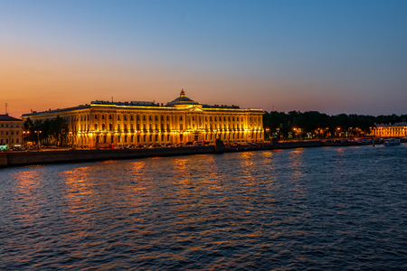 Bronze sunset on the Neva embankment in the city of St. Petersburgの写真素材