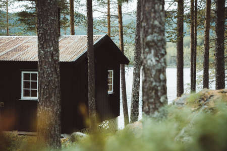 Cabin in the deep woodsの写真素材