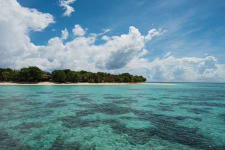 Pom Pom Island from pierの写真素材