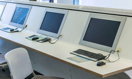Freely accessible computer workstations for students in the main building of a university, Germanyのeditorial素材