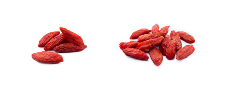 Fresh goji berry isolated on white backgroundの写真素材