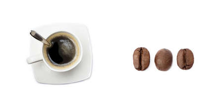 Cup of coffee and coffee beans isolated on white backgroundの写真素材