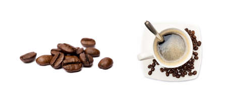 Cup of coffee and coffee beans isolated on white backgroundの写真素材