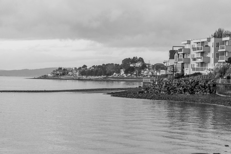 A view of waterfront homes in West Seattle, Washington.の写真素材