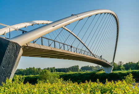 A view of the Minto Isalnd Bridge in Salem, Oregon. Photo taken from Riverfront Park.の写真素材