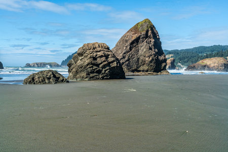 A view of rock formations at Meyers Creek Beach in Oregon State.の写真素材