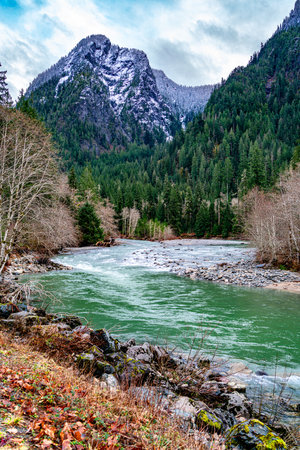 A view of the Snoqualmie River in Washington State. It is winter time.の写真素材