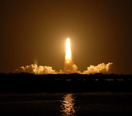 night space shuttle launch