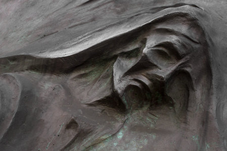 Sculpture depicting Death, in an Italian cemetery.の写真素材
