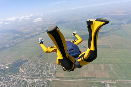 Skydiving photo 