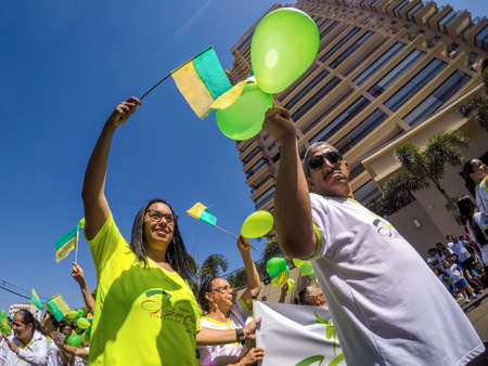AraÃ§atuba, State of SÃ£o Paulo, Brazil, September 2019 - Brazilians in patriotic manifestation - worship of the colors of the Brazilian flag - Brazilian independence day green and yellow.のeditorial素材