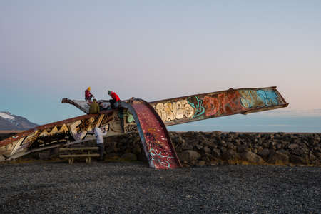 Skaftafell Iceland - October 25. 2018: Sculpture on Skeidararsandur in Iceland made from old steel beams that got damaged in floodingのeditorial素材