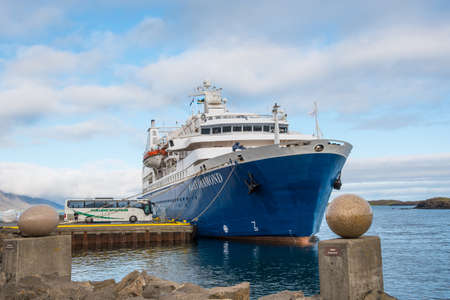Djupivogur, Iceland - August 11. 2021: Cruise ship Ocean Diamond at the pier of port of Djupivogur in east Icelandのeditorial素材