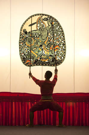 RATCHABURI, THAILAND - SEPTEMBER 19 : Nang yai Thai traditional shadow puppet at Wat Khanon Temple Septembery 19, 2012 in Ratchaburi, Thailand. のeditorial素材