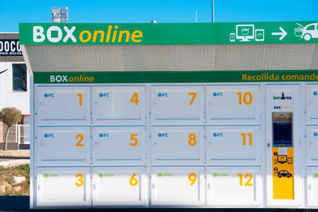 BARCELONA, SPAIN - FEBRUARY 21, 2017: Supermarket BonArea Boxes for shopping online